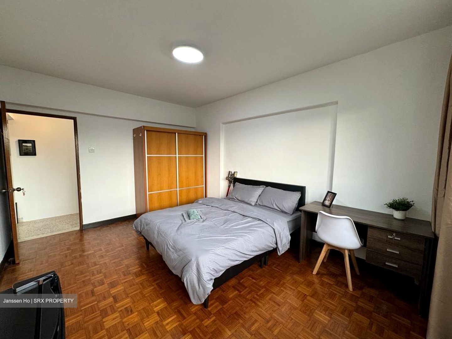 Lakeview Estate (D20), Apartment #597754191